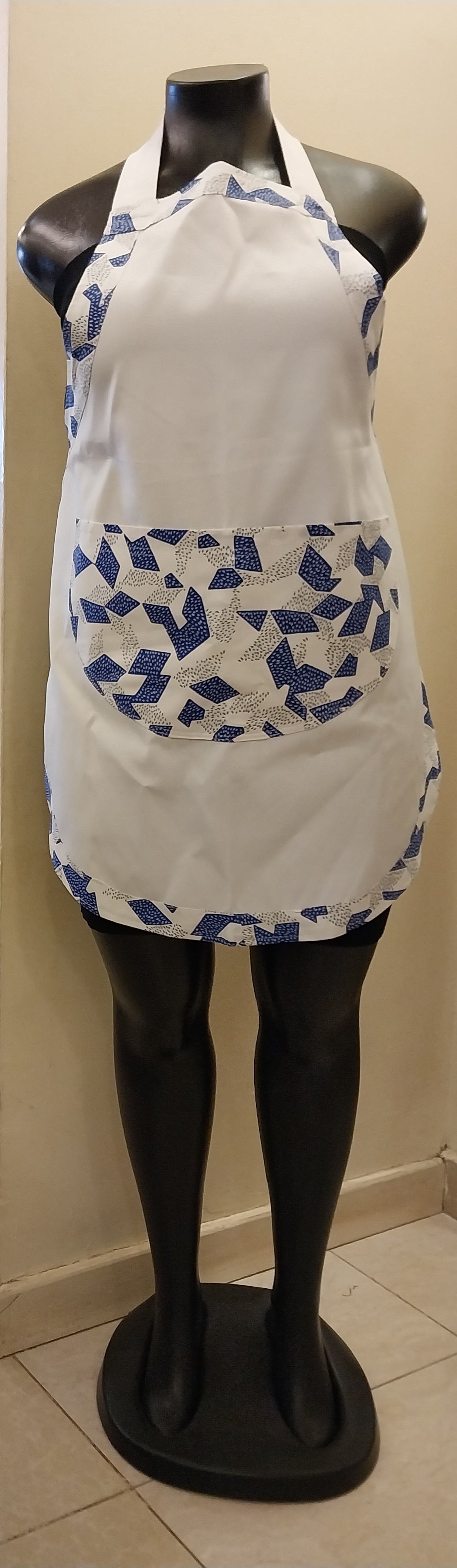White & Blue Kitenge Accent Single Layer Apron - African Print Trim with Curved Pocket