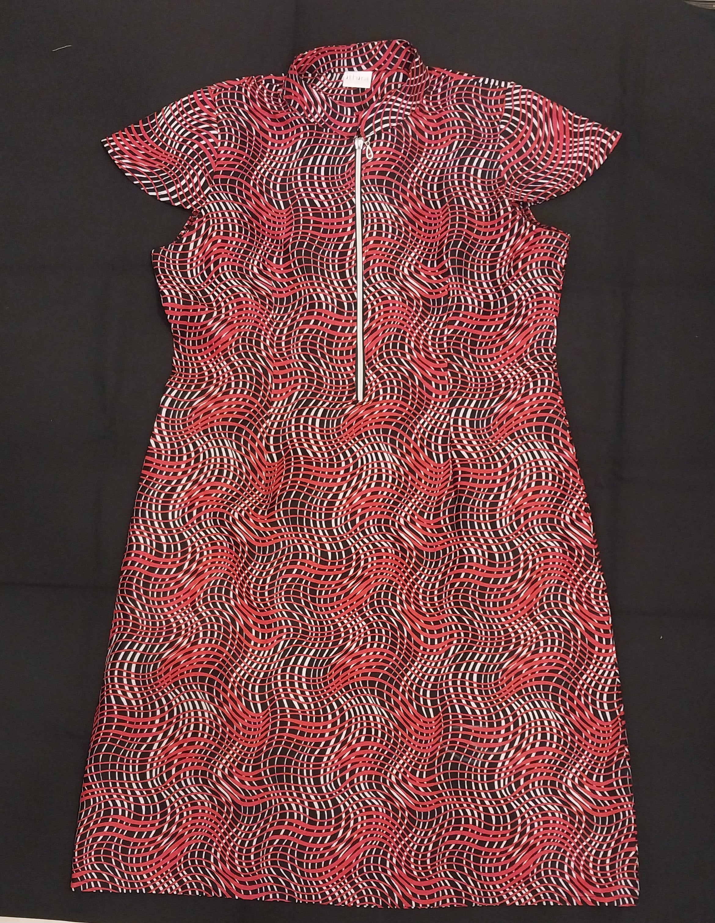 Red Geometric Half-Zipped Cup-Sleeved Knee-Length Dresses – Effortless Style Meets Everyday Comfort