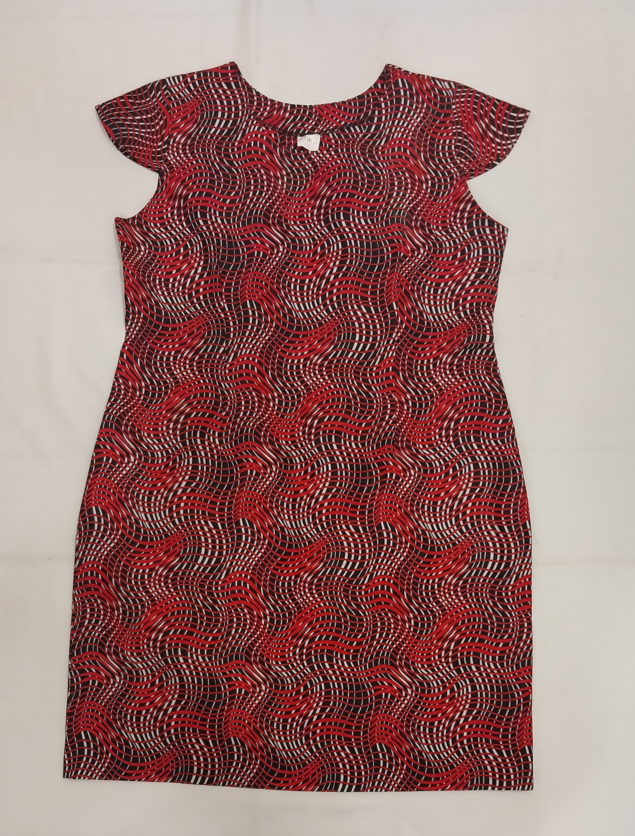 Red Geometric Cup-Sleeved Knee-Length Dresses – Effortless Style Meets Everyday Comfort