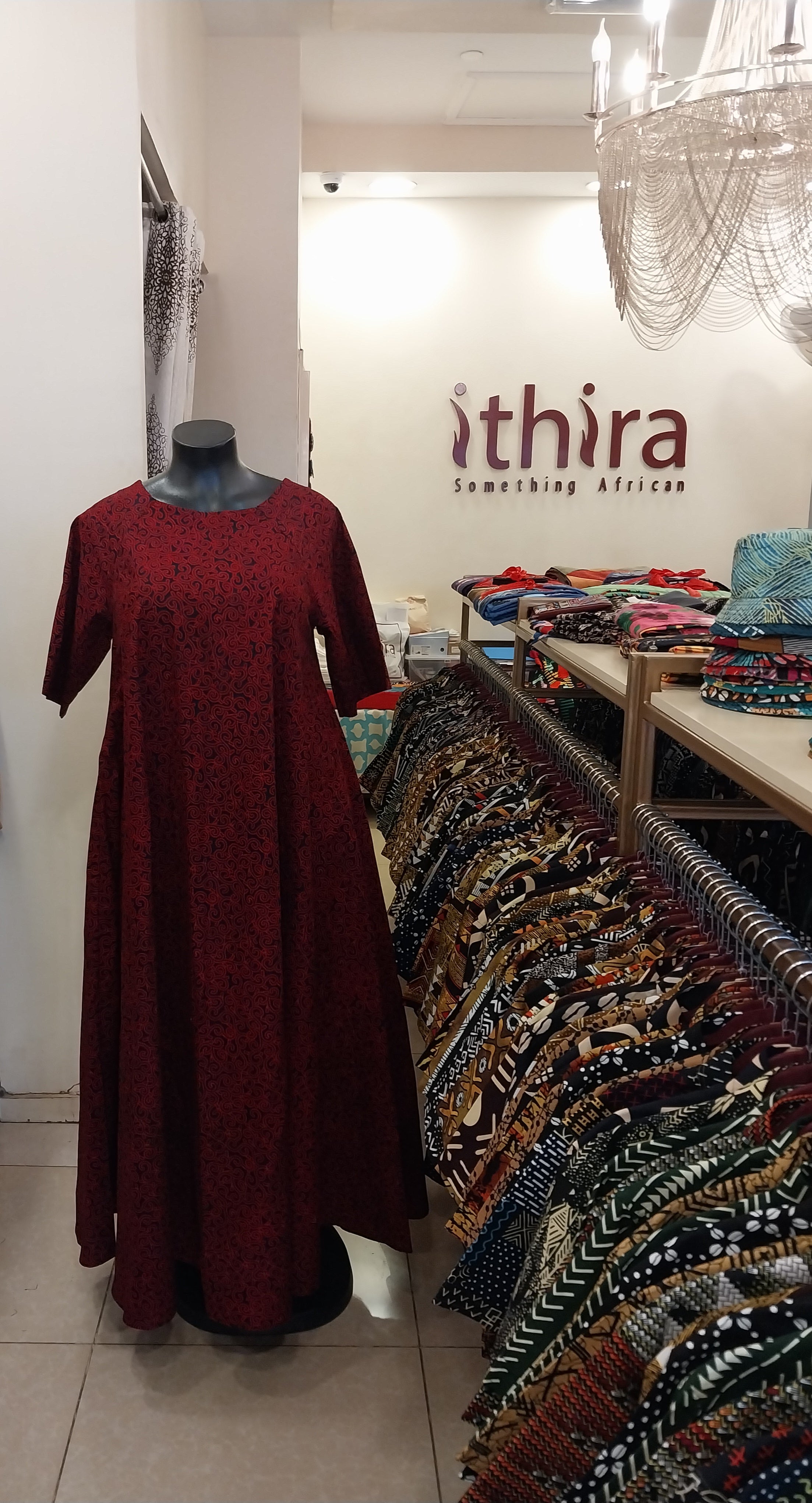 Red Short Sleeve Tent Dress – Effortless Comfort & Modern Style