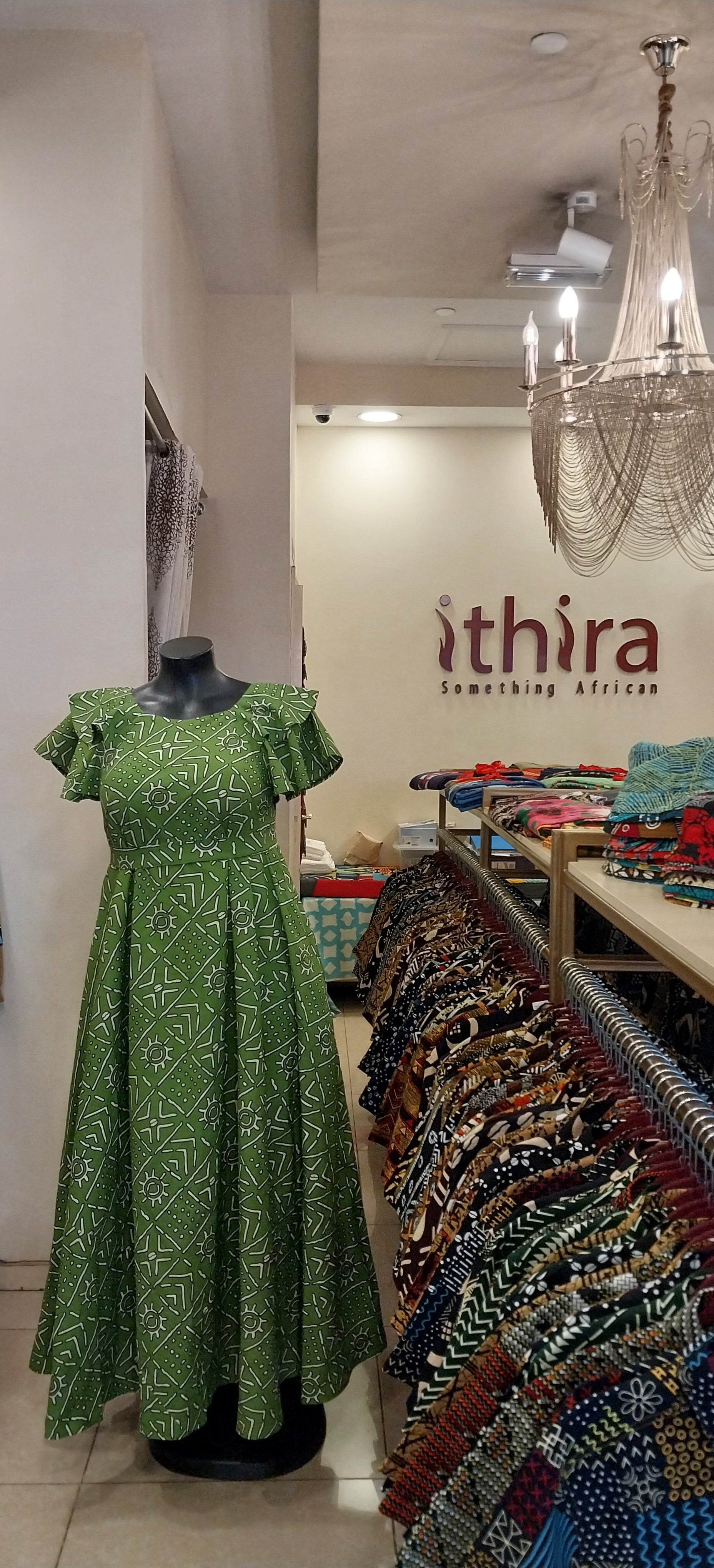 Green Double Flared Short Sleeve Tent Dress – Effortless Comfort & Modern Style