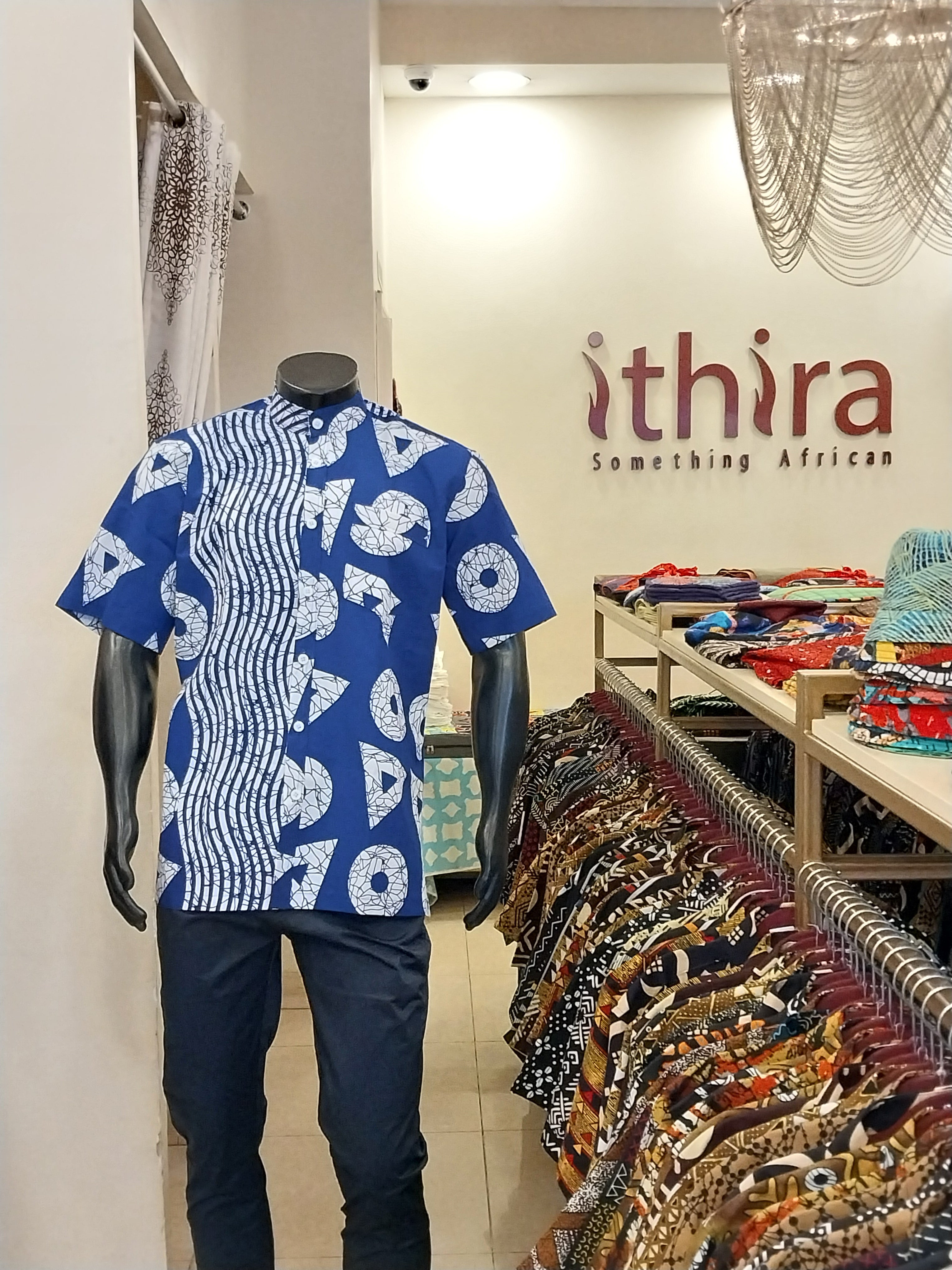 Blue & White Geometric Kitenge Shirt - Men's Short Sleeve Button-Down