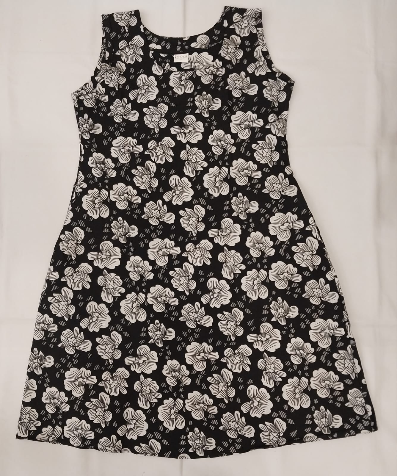 Black & White Floral Kitenge Sleeveless Knee-Length Dress - African Print A-Line Dress