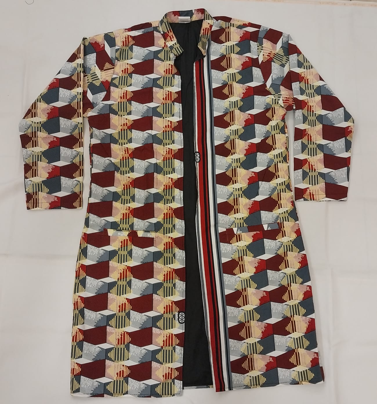 Knee-Length Kimono – Stylish Lightweight Cover-Up